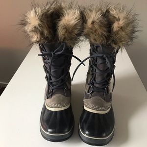 Sorel Joan of Arc winter boots, size 9